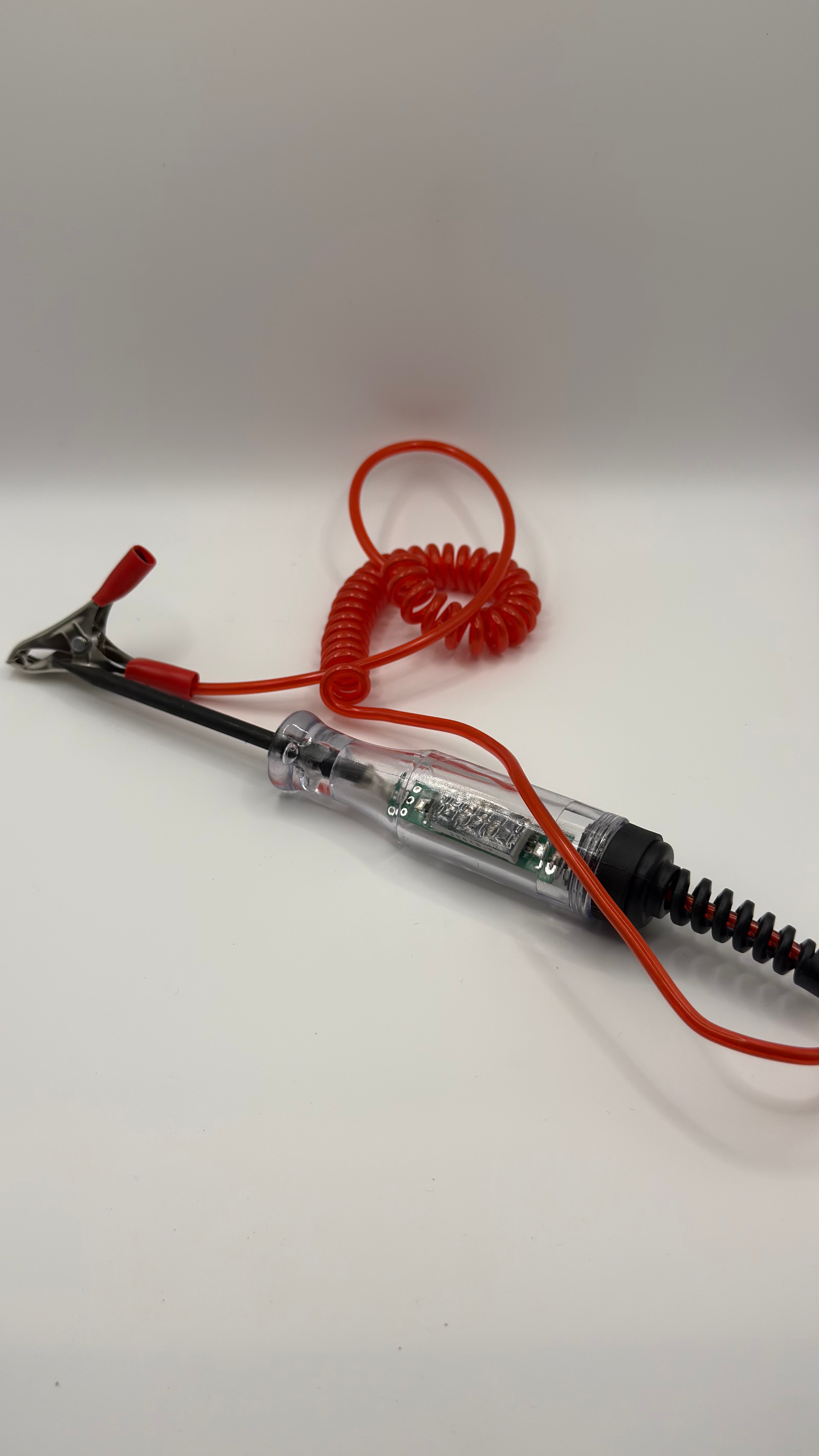 Test Light With LED Voltage Reading